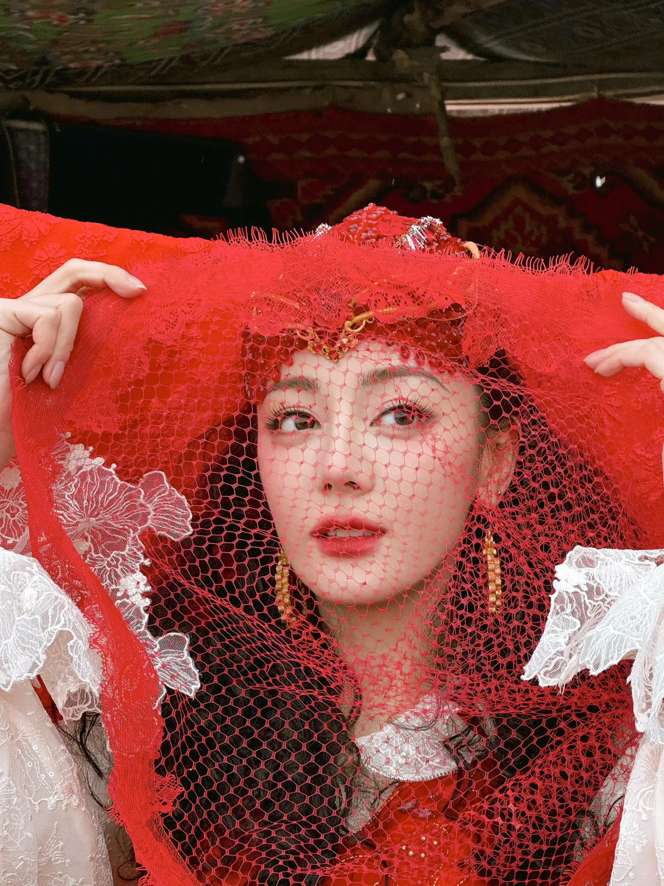 特别喜欢春晚这一组图。音乐特别适配！