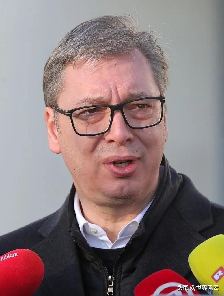 塞尔维亚总统武契奇，扔了一句实话。
他说，第三次世界大战，可能已经没人能拦得住了