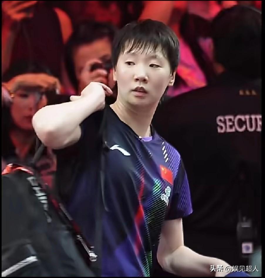 王曼昱这次新加坡站到底有没有实力拿冠军，咱不瞎评判，但有一点绝对没跑：她这趟拿到