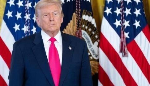 美国向中国下最后通牒：不同意就打？美国这是蹬鼻子上脸！2026年1月，中美外交团