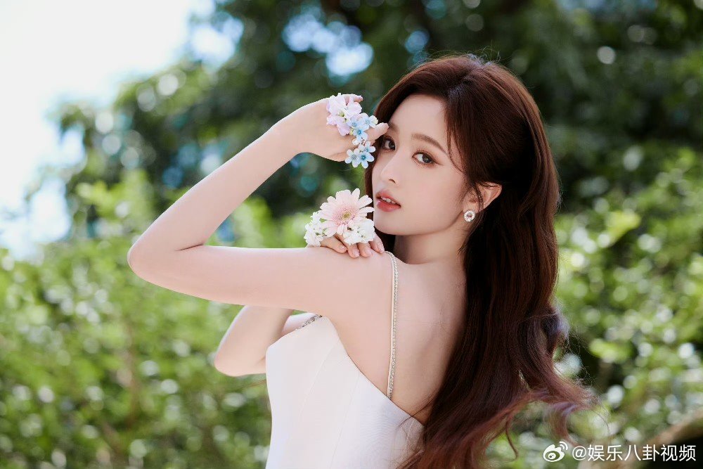 吴宣仪吴宣仪自己是自己的黑粉吴宣仪希望更多人审判她批判她 吴宣仪说自己就是自己的