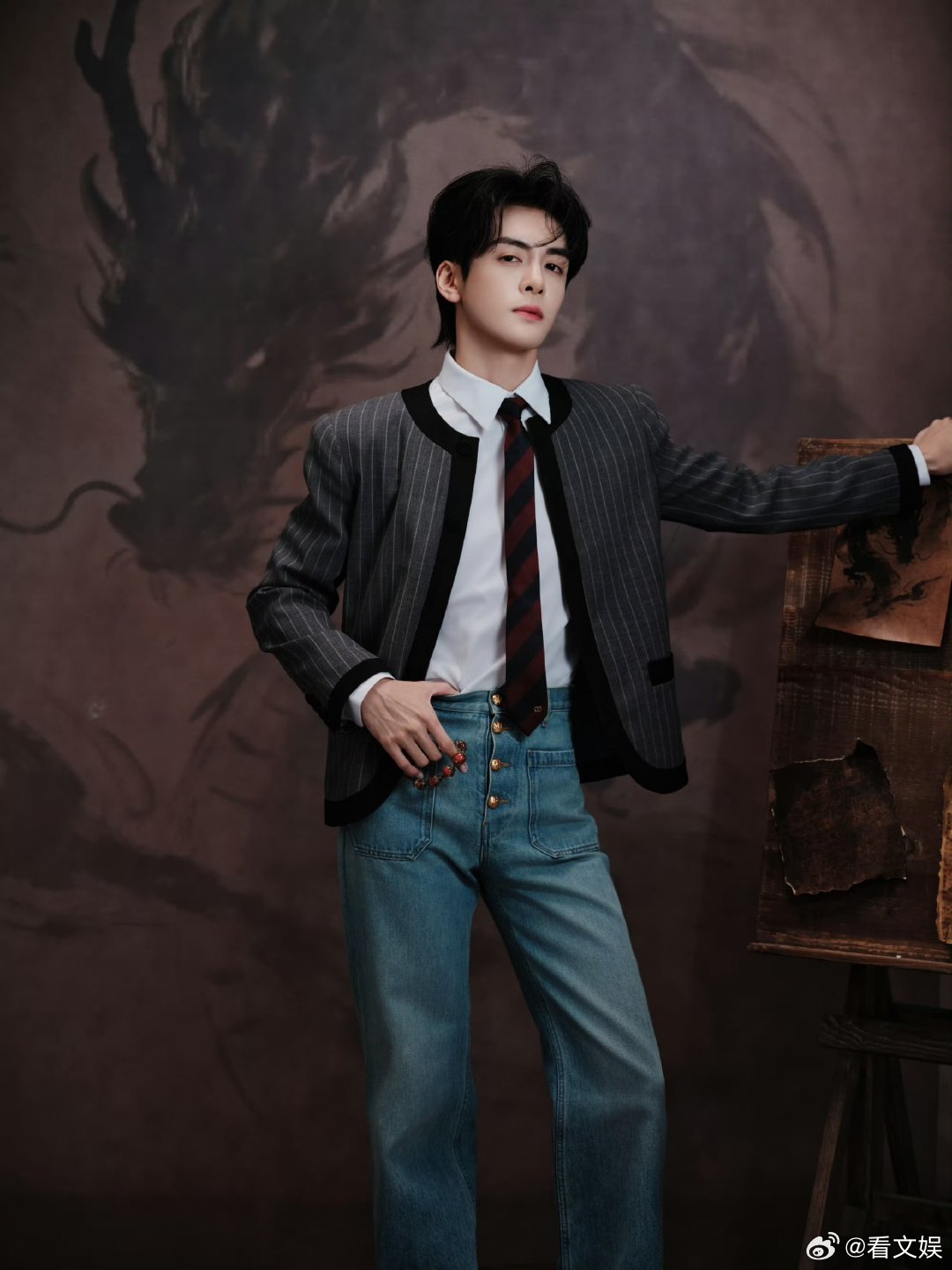 曾舜晞清唱月鳞绮纪主题曲曾舜晞清唱武拾光主题曲 曾舜晞清唱也太好听了吧！嗓音清冽