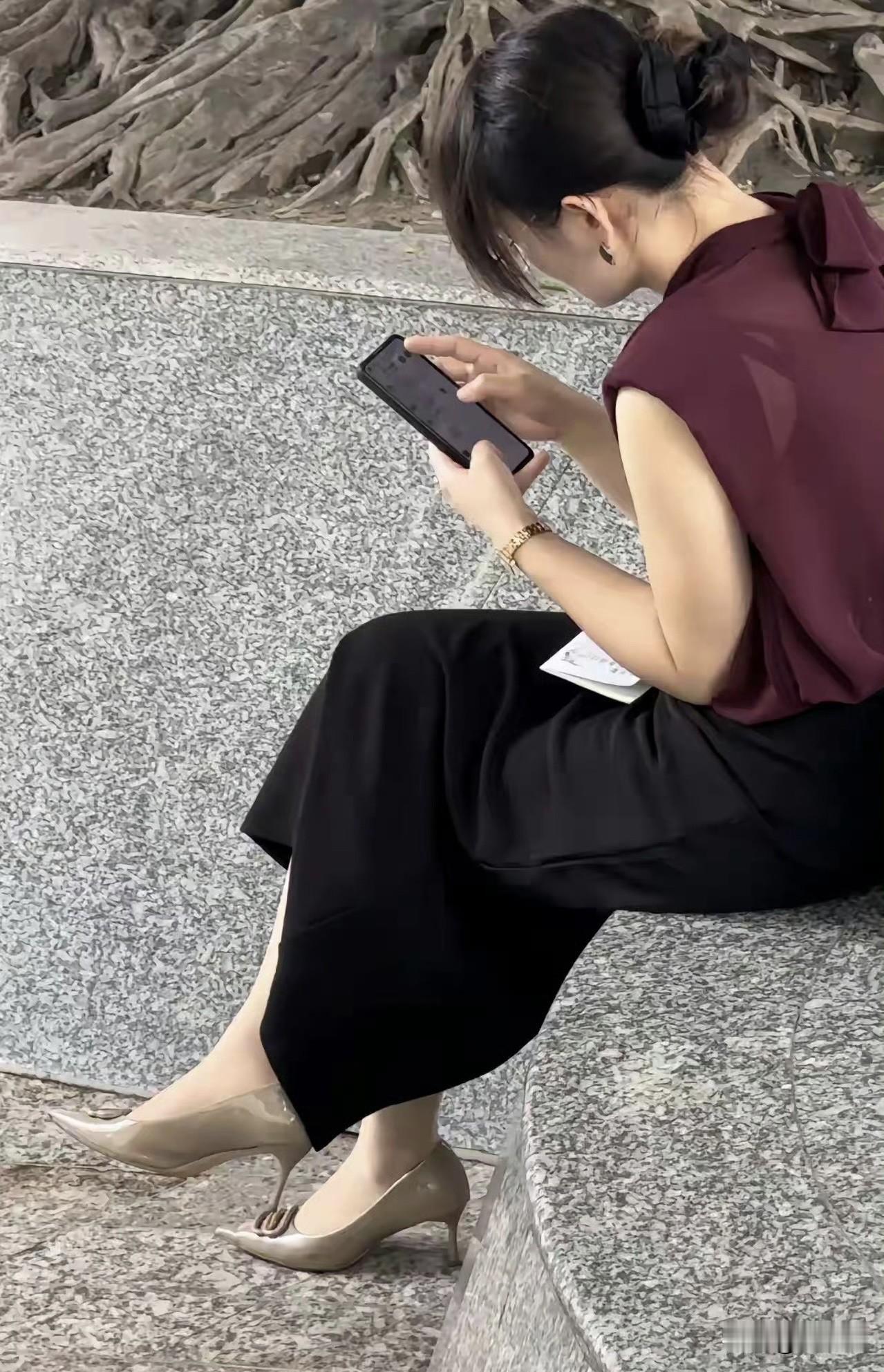 可以过去加个微信吗？