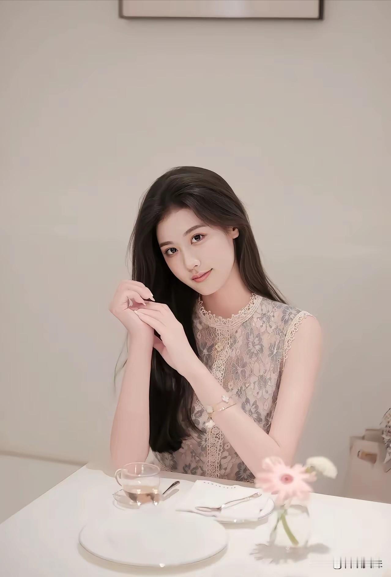 争吵，是为了走近，
而沉默，是为了走近。