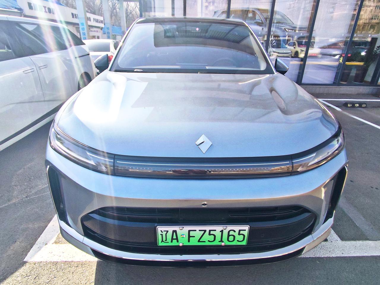 华为乾崑旗舰大六座《华境S》
   2026年4月7日，上汽通用五菱旗下，一款华