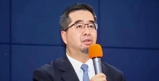 高雄科技大学前校长吴建国提出了具体的统一方案：两岸统一后，统称为“中国”，台湾称