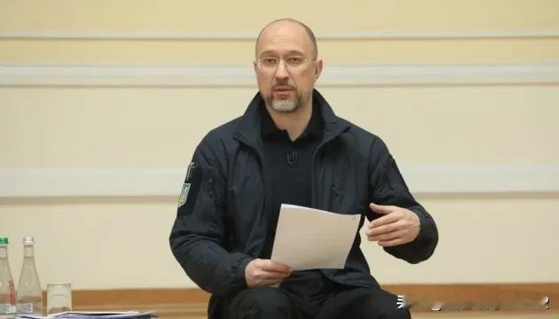 什米哈尔谈俄军夏季攻势：表明俄罗斯人采取任何突破性行动都是徒劳的


截至今天（