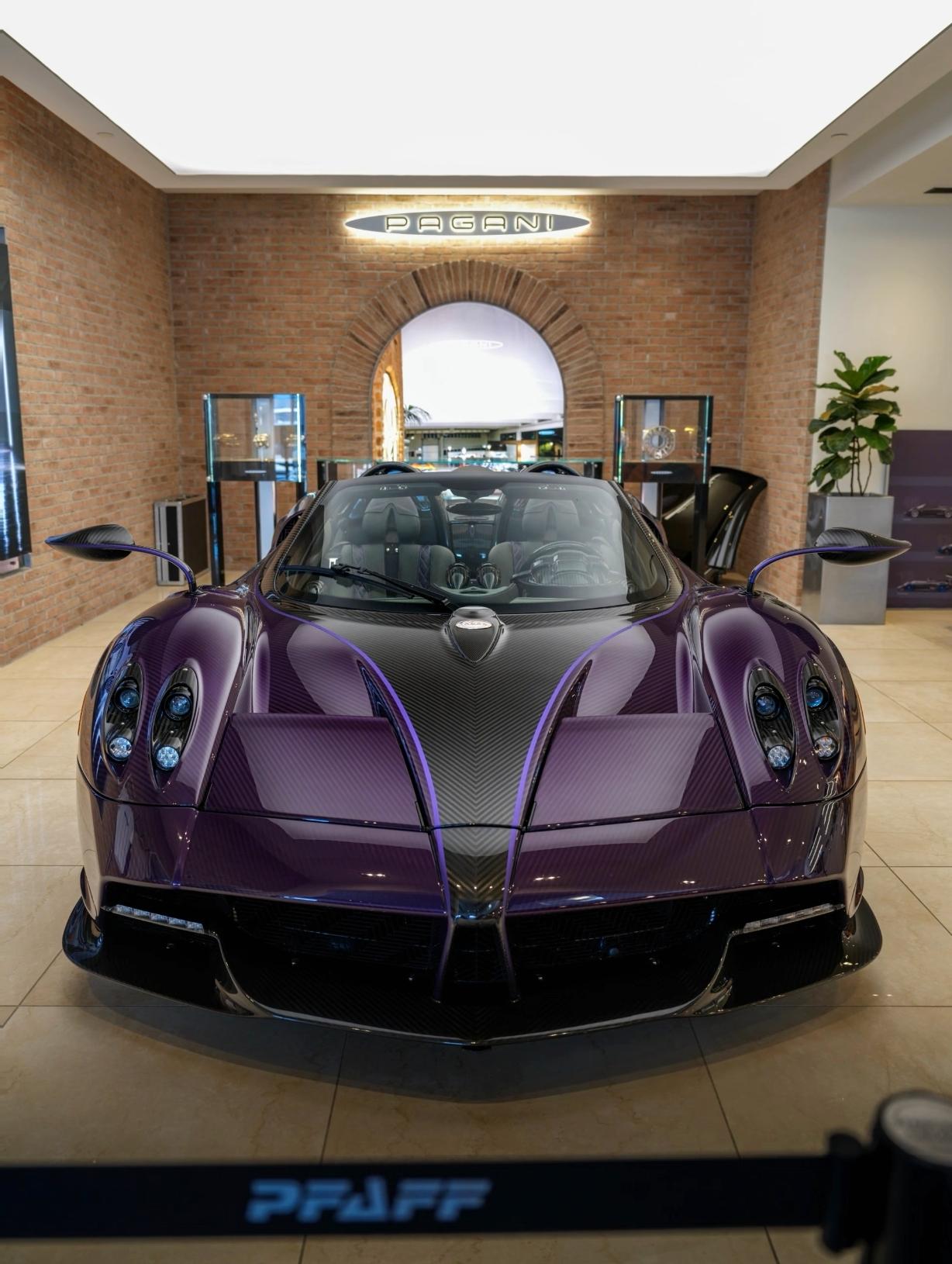 🇨🇦·多伦多｜Huayra Roadster Owner：Sam47 📸