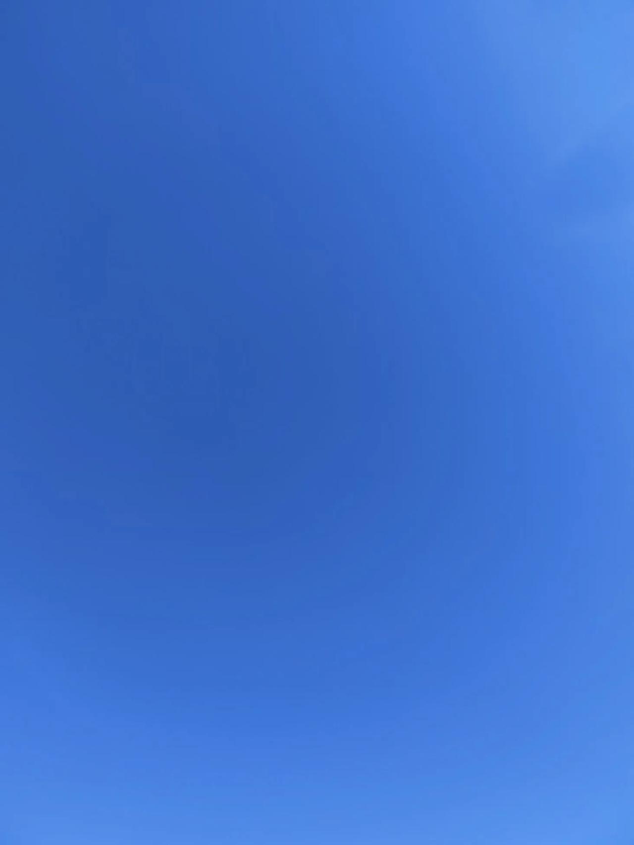 当你拿不到自己想要的结果时，多想想自己哪方面还做的不好。
我们这个社会有时候也是