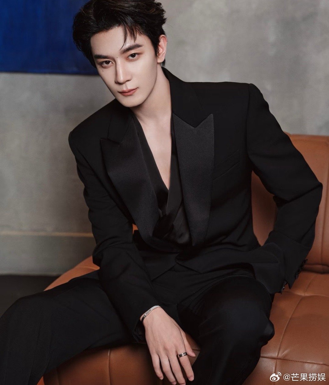 夏之光 我只有抓住机会才能被看见越努力越幸运！只有努力了才值得被看见夏之光