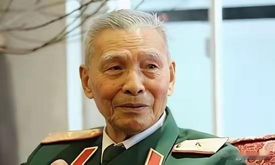 阮德辉，越南少将，退休后交底：79年中国撤军，不是越南打跑的，是中国打够了自己走