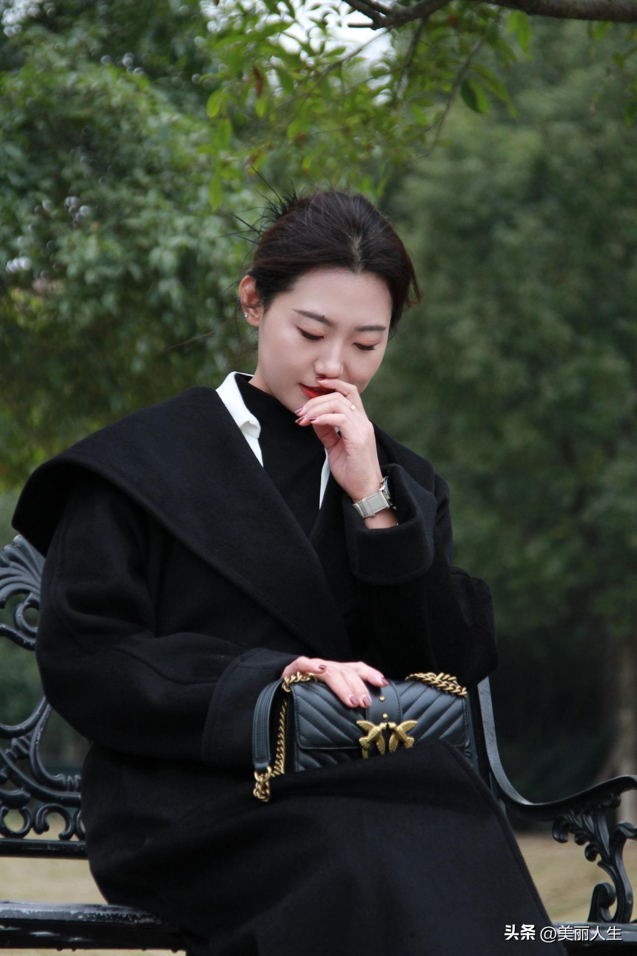 钱能治愈的，美景也可以！