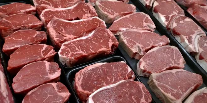 谎言破碎！美国食品安全标杆遮羞布被撕开，5倍国际标准的隐患藏不住

长期以来，美