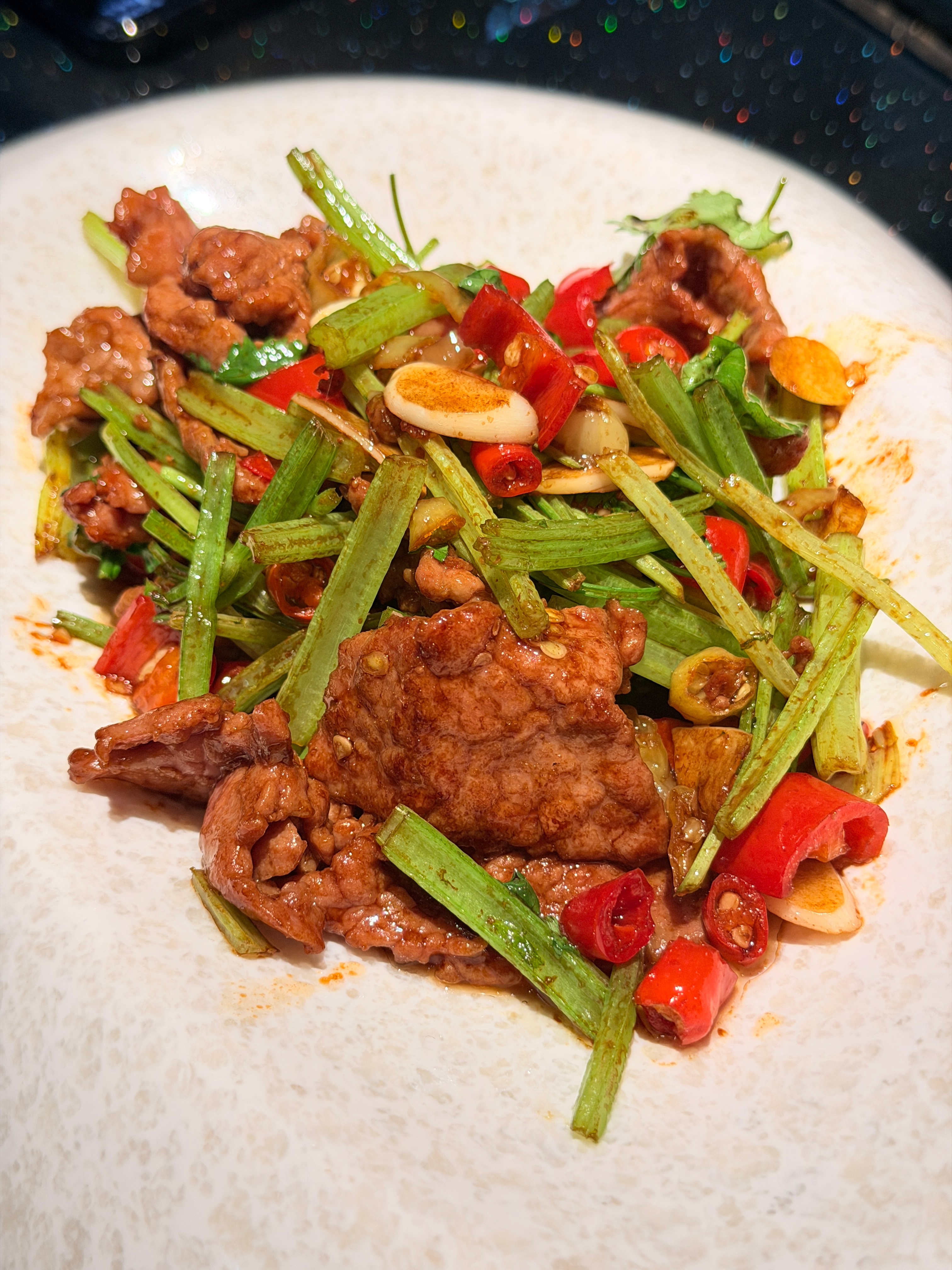 首都机场餐，再加2杯红茶，400块💰～bb们觉得贵不贵？ 北京·首都机场T3航