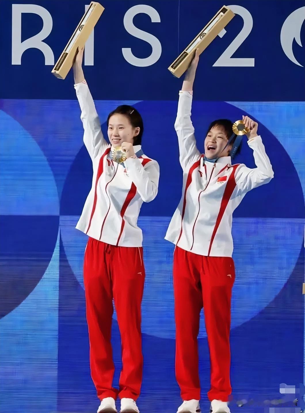 全红婵退出比赛了
但是不代表陈芋汐就稳了
相反，她夺冠的难度可能更大了

不是她