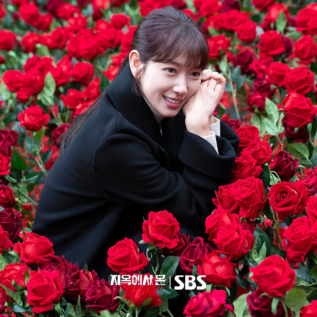 #来自地狱的法官# 魅力有180度的不同,可爱的完美化身🌹 ​​​