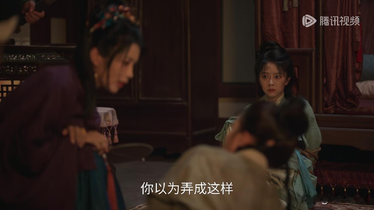 《兰香如故》第23-24集预告：许兰香怎么被被卖到青楼了，青楼的老妈妈强迫被卖到