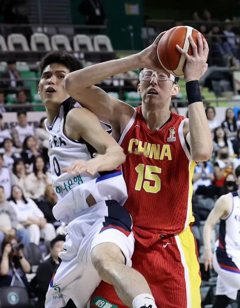 这次有没有国家队球童守门