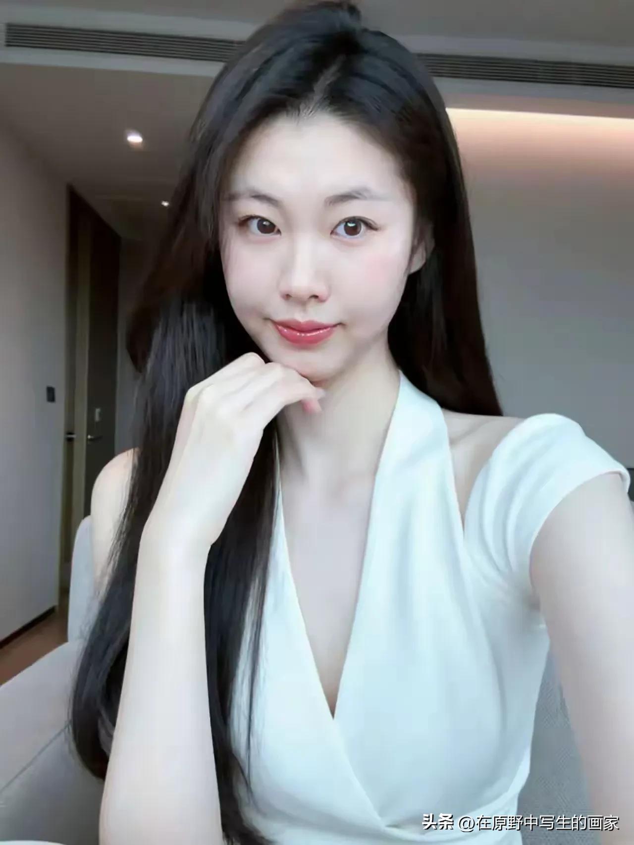 女人如何穿出含蓄的性感?