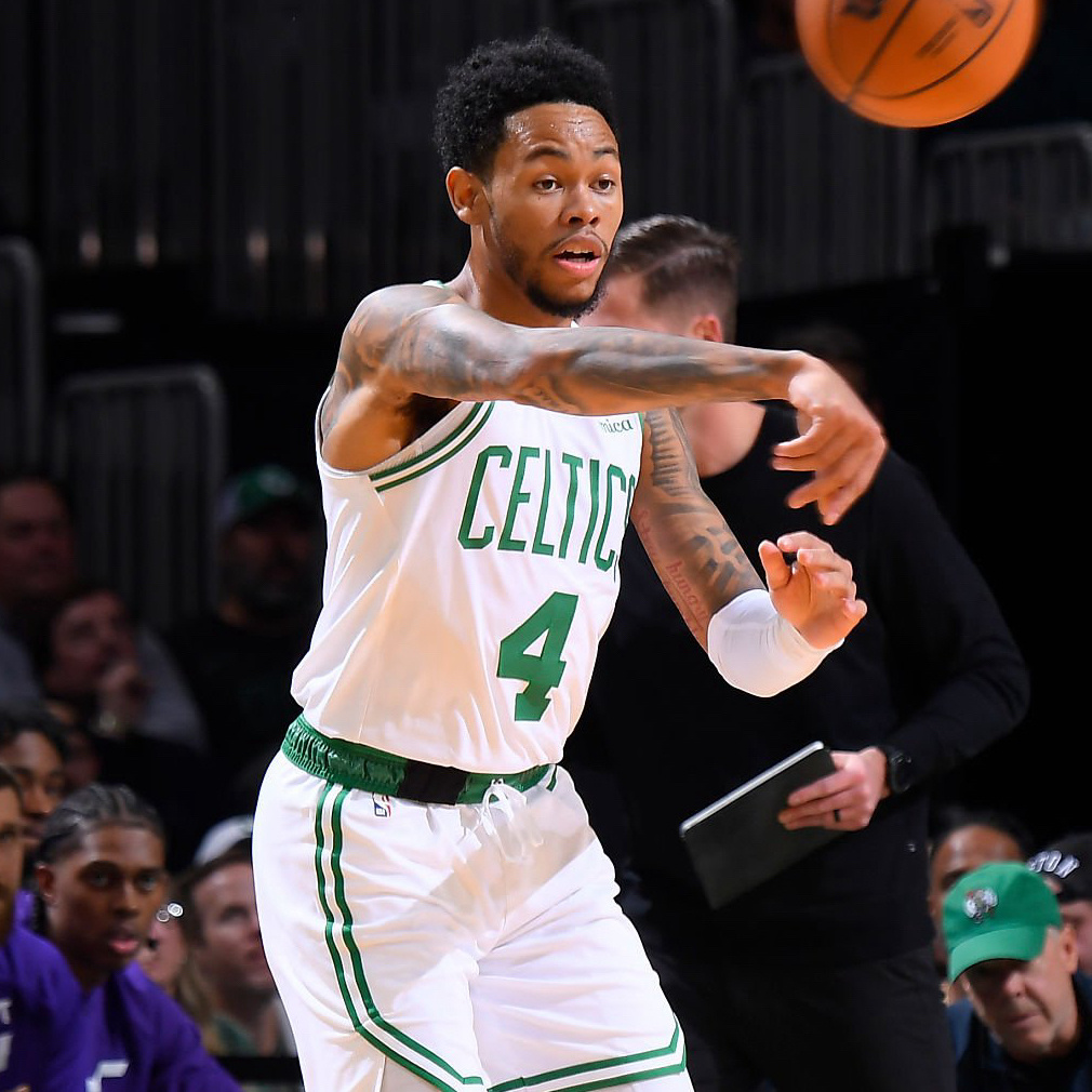 凯尔特人国度 103-105 …… 波士顿凯尔特人队主场负于犹他爵士队 …… 常