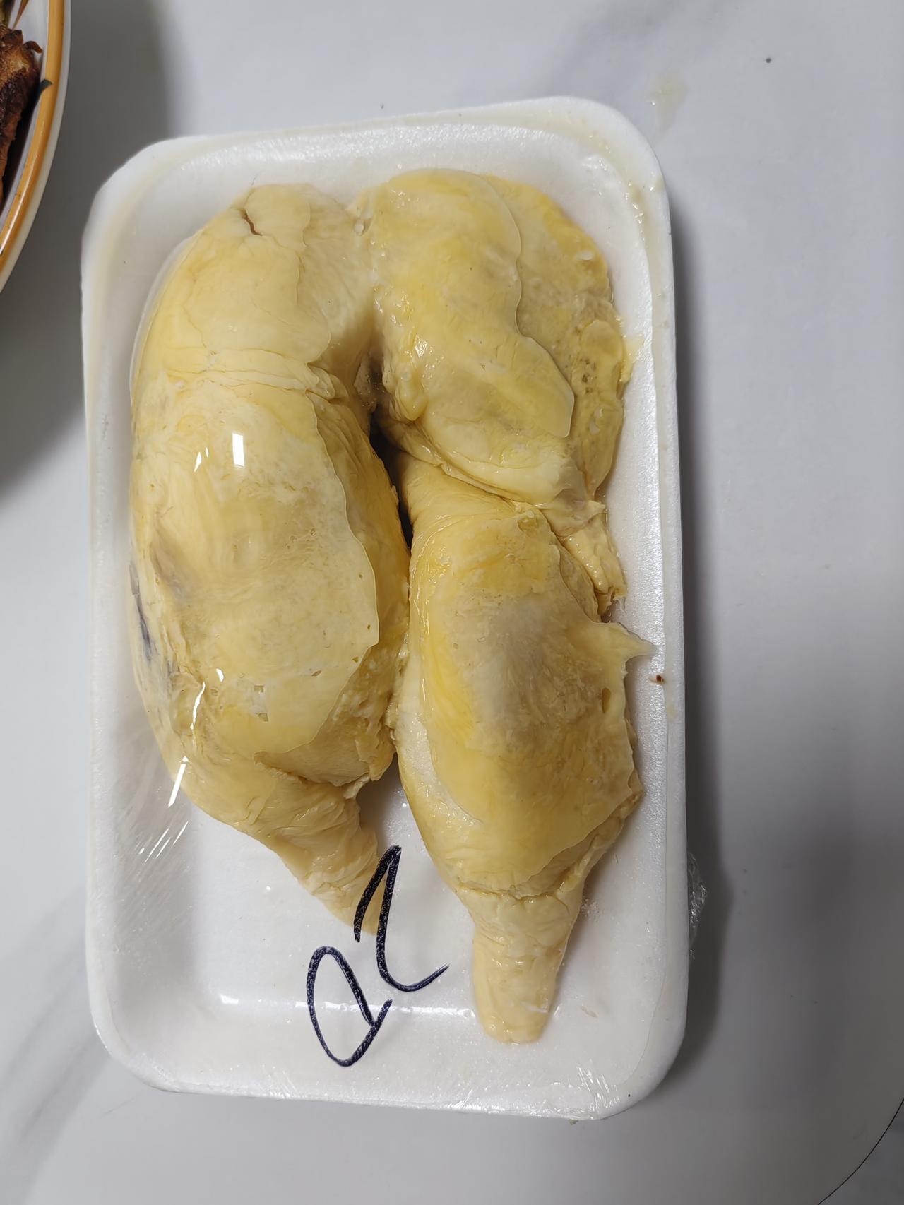 吃过饭，赶紧躺着休息，这一天天的，累啊。
     上午做饭，收拾家。给孩子判作