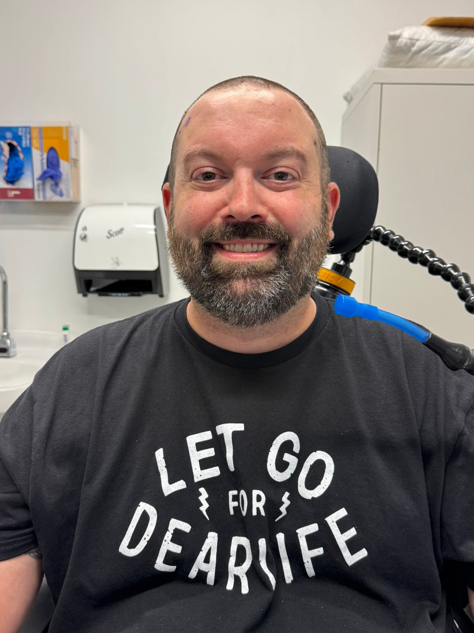 Neuralink植入者玩马里奥赛车，脑机接口娱乐级控制再进一步1月27日，一段