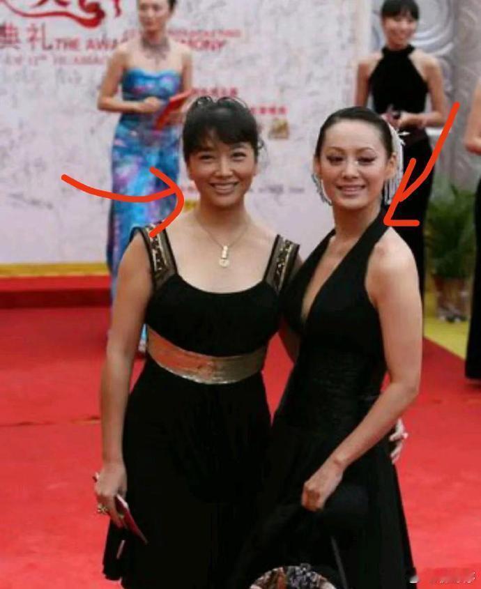 这是我见过最真实的明星走红毯照片。 