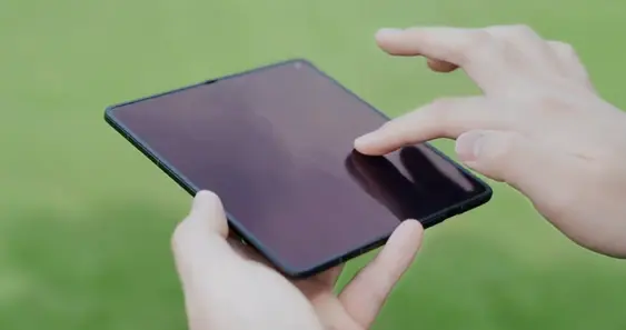 外媒體驗OPPO Find N6：迄今為止最不明顯折痕折疊屏
