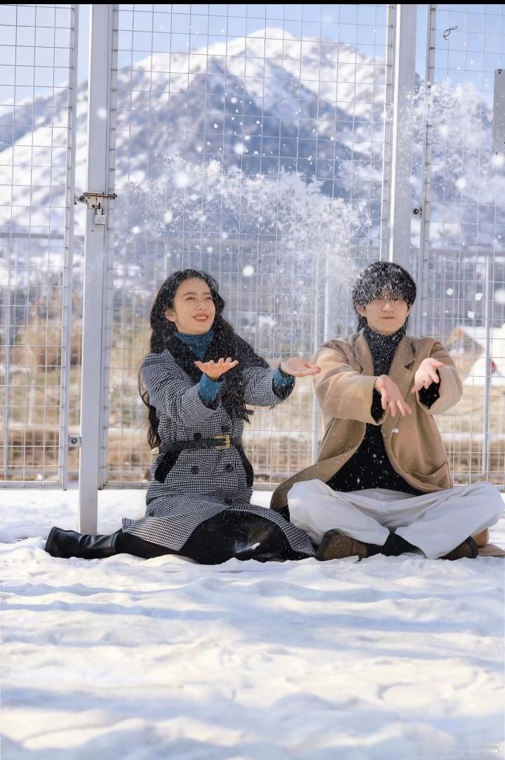 六金郑元松分手有人说七年青春喂了狗，有人说体面分手是给彼此最后的温柔。但六金说得