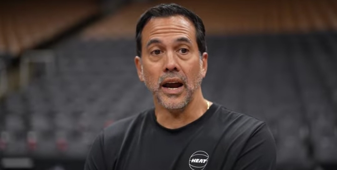 斯波：作为教练，有时能达成目标，有时不能，还是要坚持前行---有时候，当团队需要