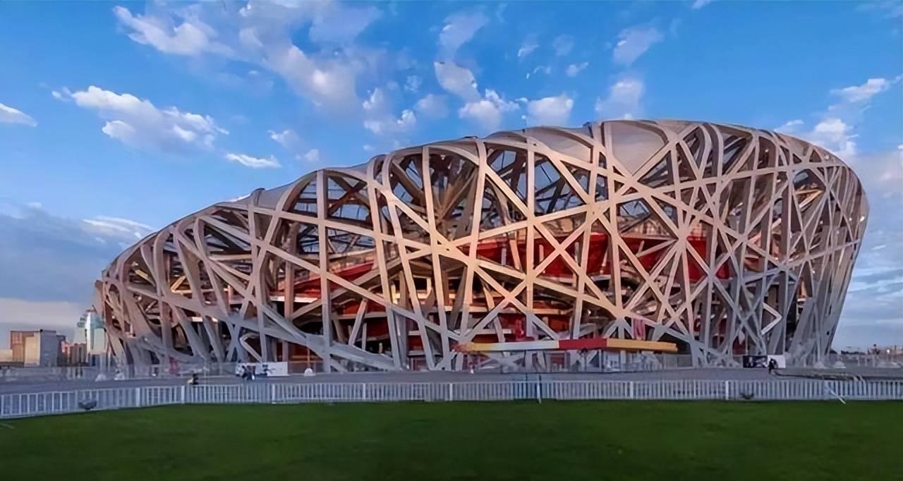 繁华后的凄凉：耗资近34亿的鸟巢，如今被用来干嘛了？回本了吗？
很多大型场馆，最