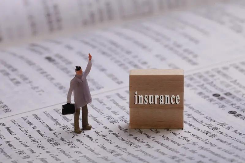 血亏42万！男子投保8年才知20年返本是谎言，好友业务员竟也踩坑
 
家人们千万