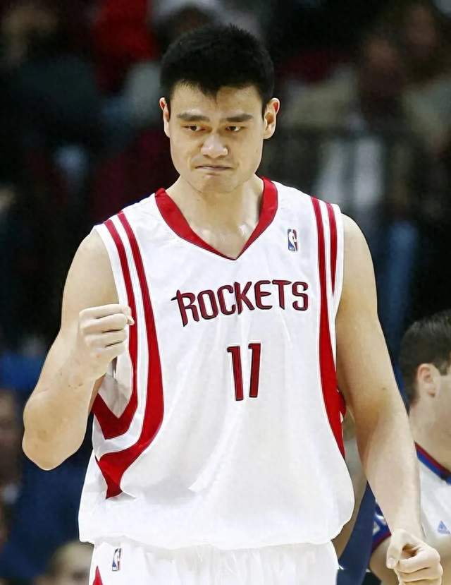 姚明与文班亚马身高、臂展对比真的太有意思了！