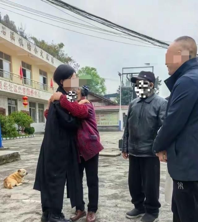 “金钱再次将亲情打败！”四川乐山，一男子工伤死亡，赔偿款157万元打到妻子账上，