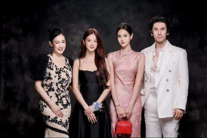 钟丽缇3个女儿均已改姓张家人们，今天咱们来聊聊娱乐圈里的一件新鲜事儿 —— 钟丽