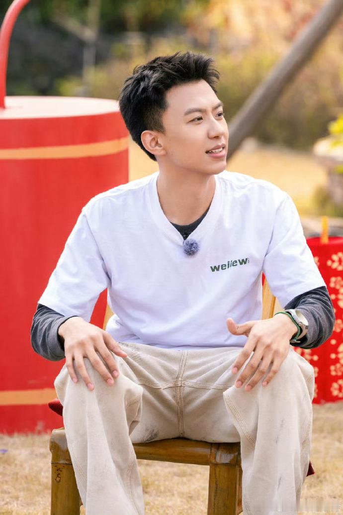 付航谈passion爆火后困扰 台上活力四射小疯子，台下安静内敛乖宝宝，付航这双