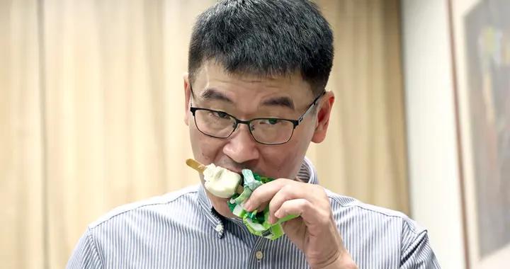沉默4天后，台当局公开道歉，蒋万安开始行动，两岸已签约成功！
第十八届海峡论坛在