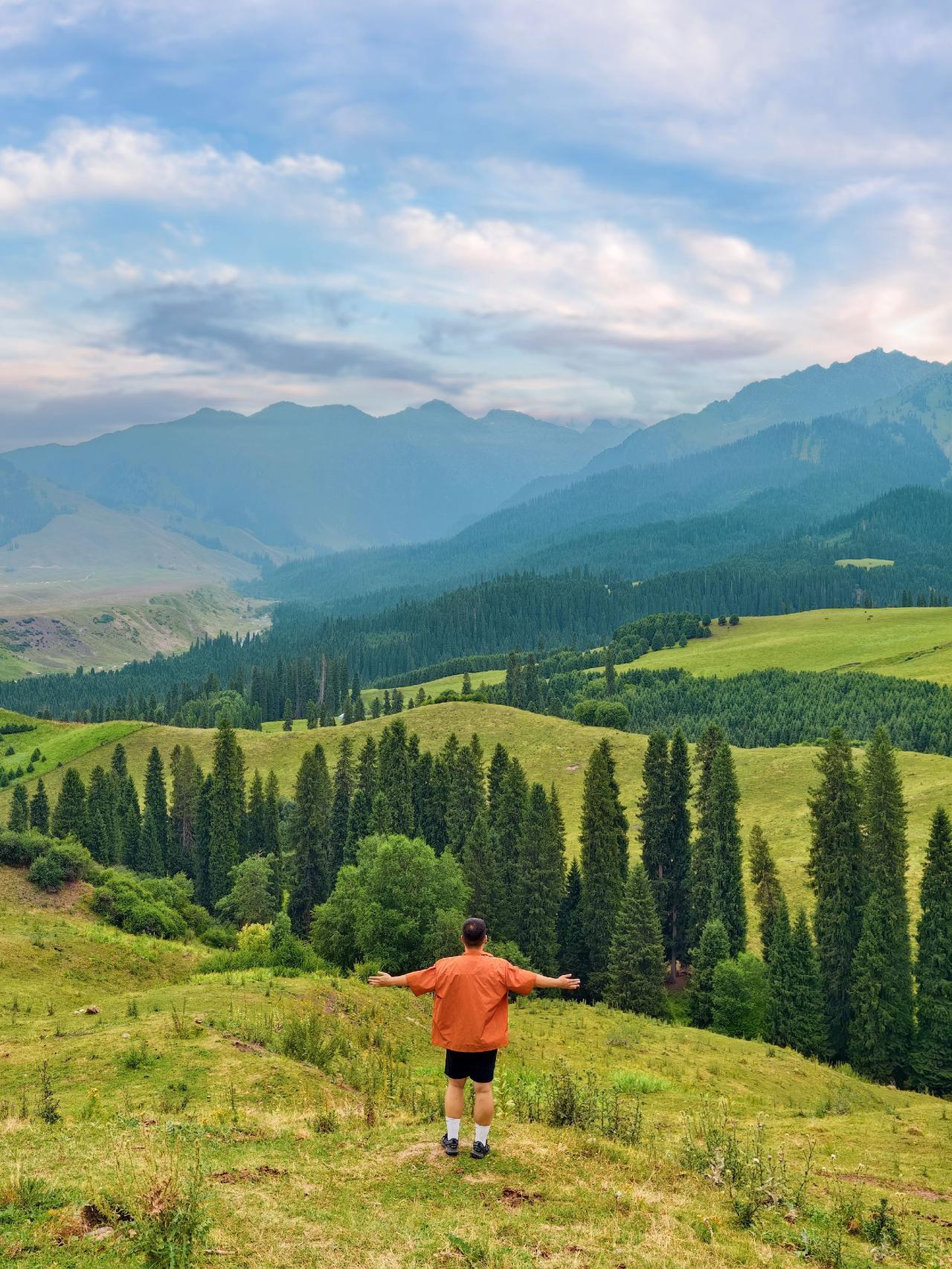 治愈系风景 在新疆的每个瞬间都无法复刻 住进风景里 机位标签激励计划 新疆旅游