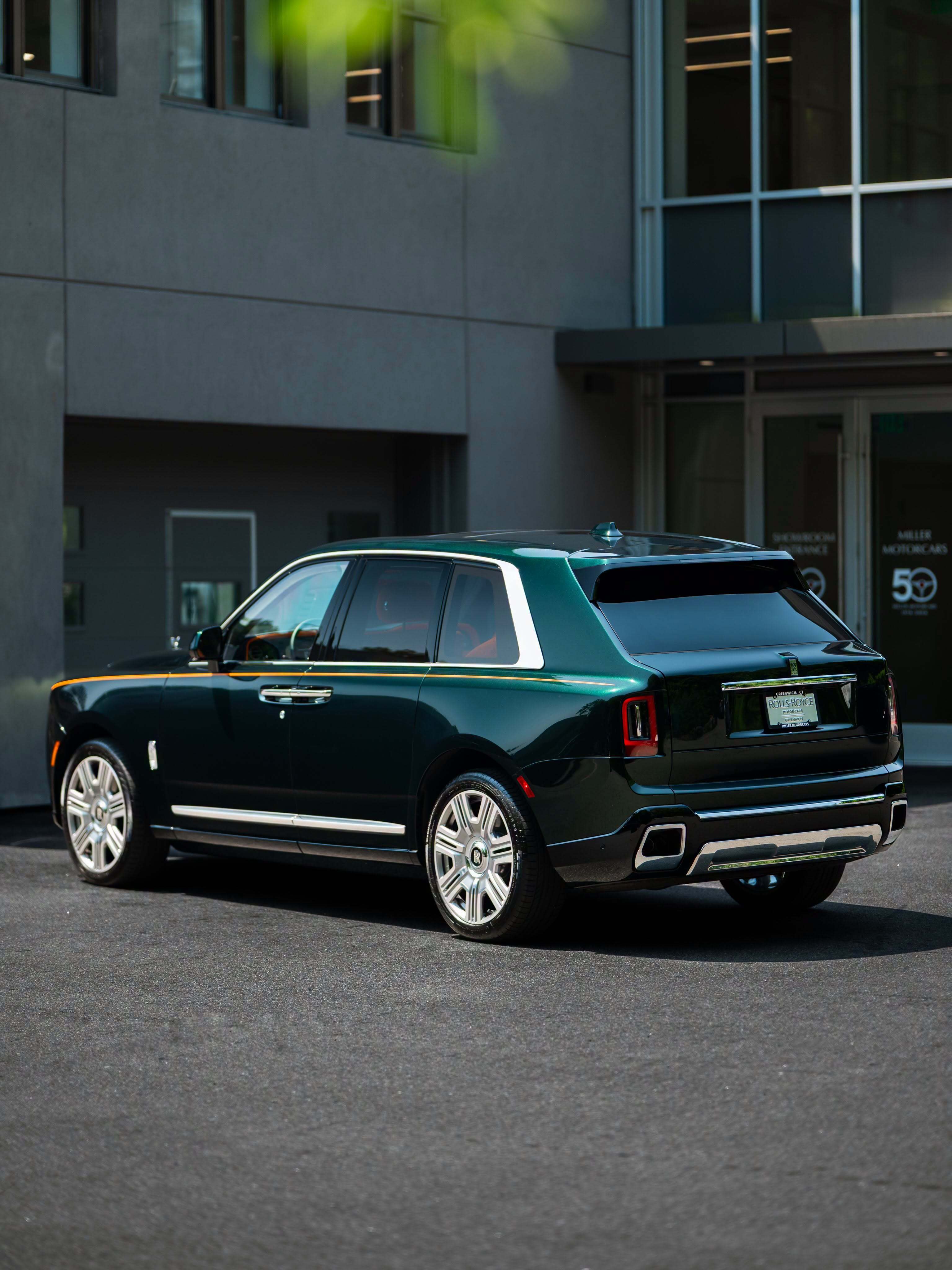 Rolls-Royce Cullinan劳斯莱斯劳斯莱斯库里南 配色很棒！分辨率