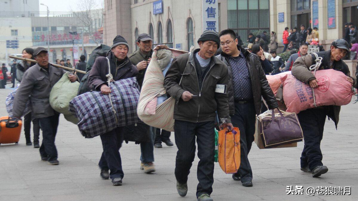 网友建议:那些退休金过万的，就先别再涨了！先把农村老年人的养老金，往上提一提才是