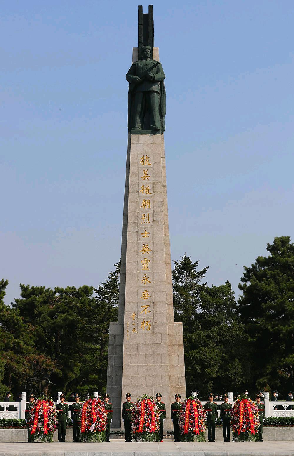 飞扬军事[超话]  1951年2月17日，中国人民志愿军第38军、第50军相继撤