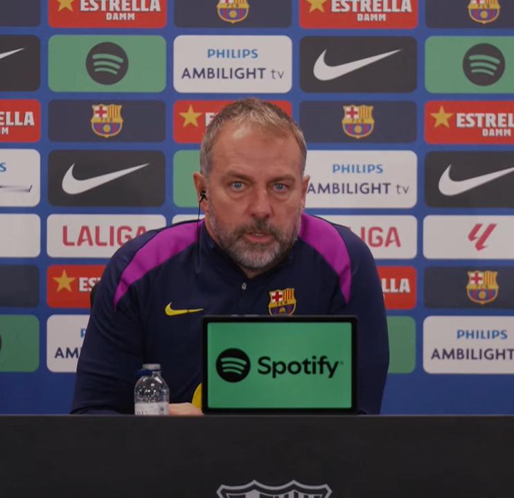 问：你觉得第二赛季比第一赛季压力更大、要求更高吗？ 弗里克：压力和上赛季一样。本