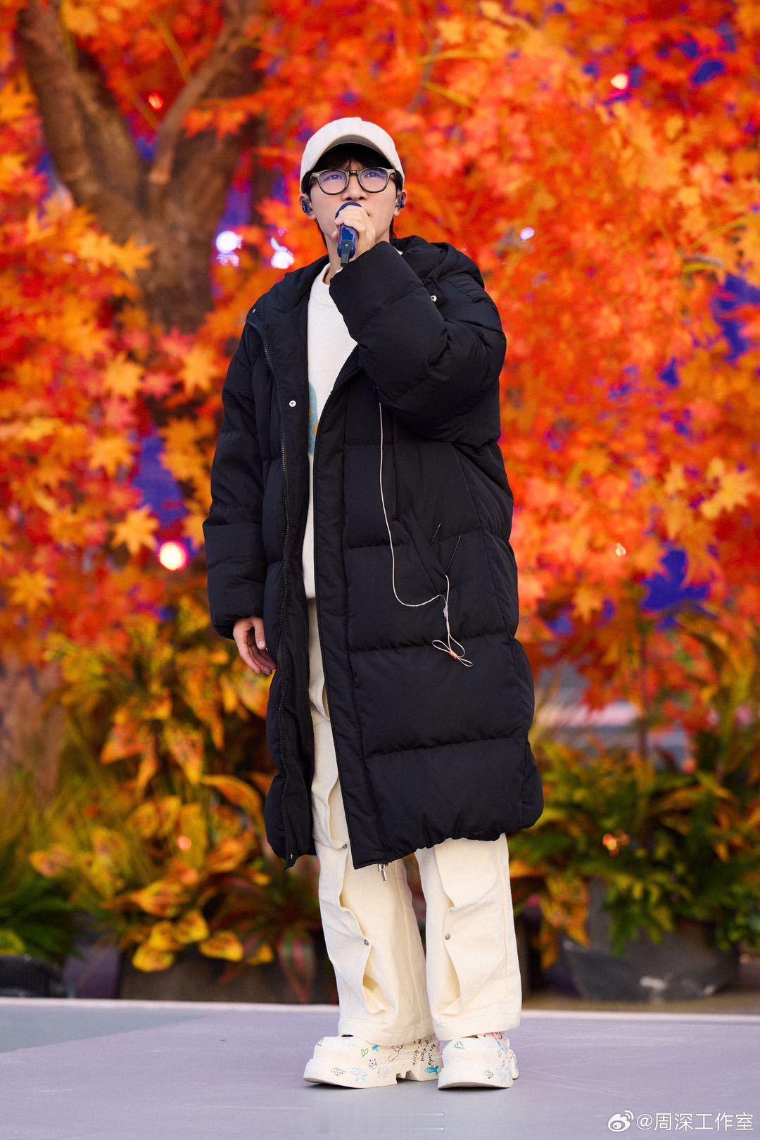 周深跨年再唱小美满  周深2025新年祝福 跨年听周深唱《小美满》真的幸福感拉满