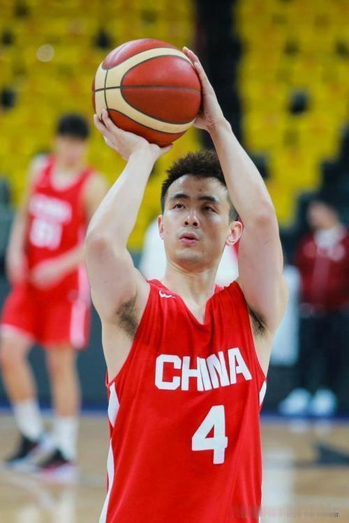 “鞍钢保罗”很难再现当年风彩

结合2026年8月中国男篮热身赛相关情况，比赛中