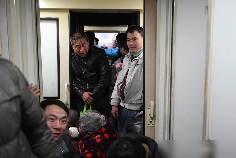 12 月 27 号 11 点，福州这场地震可把人吓了一跳。躺在床上都能明显感觉到