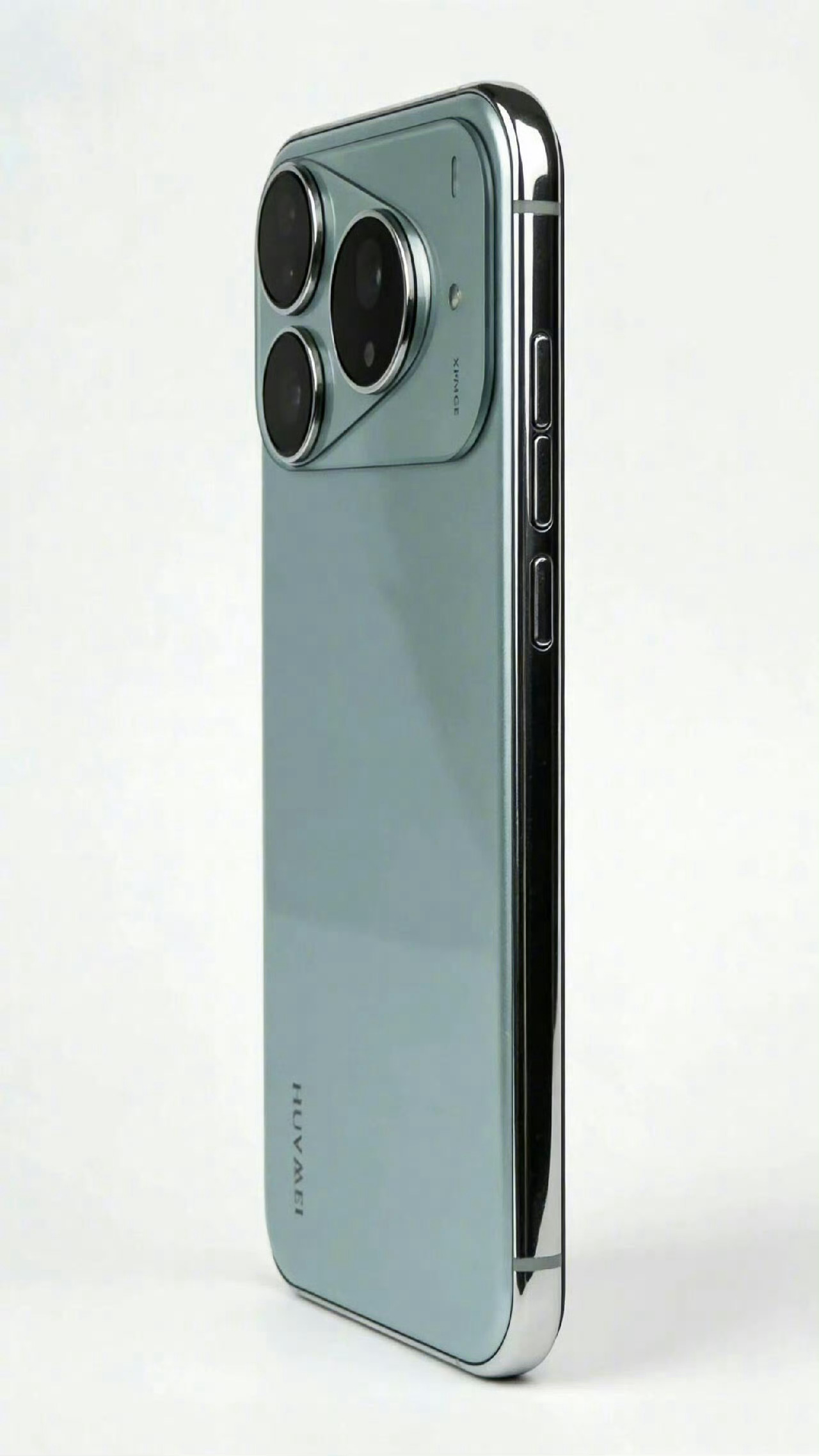 华为Pura90系列曝光如果Pura90系列真长这样的话也太丑了吧，大概率是假的