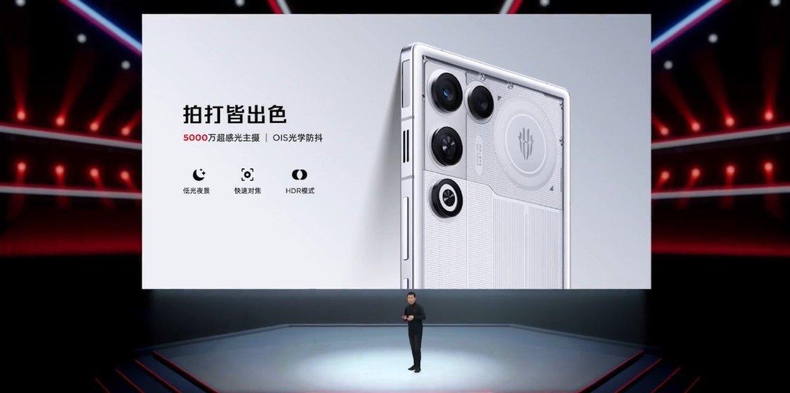 红魔 11 Air 前置屏下： 16MP（豪威 OV16A1Q，1/3.06"）