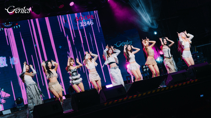 精灵少女实际出道时长22个月  Gen1es精灵少女是选秀出身的三年限定团，成员