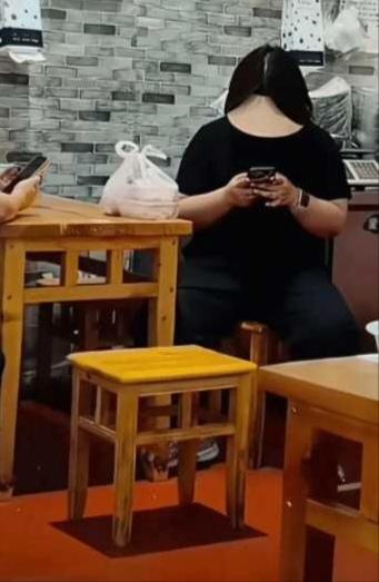 看明白了吗？我是看了好一会才明白[泪奔]