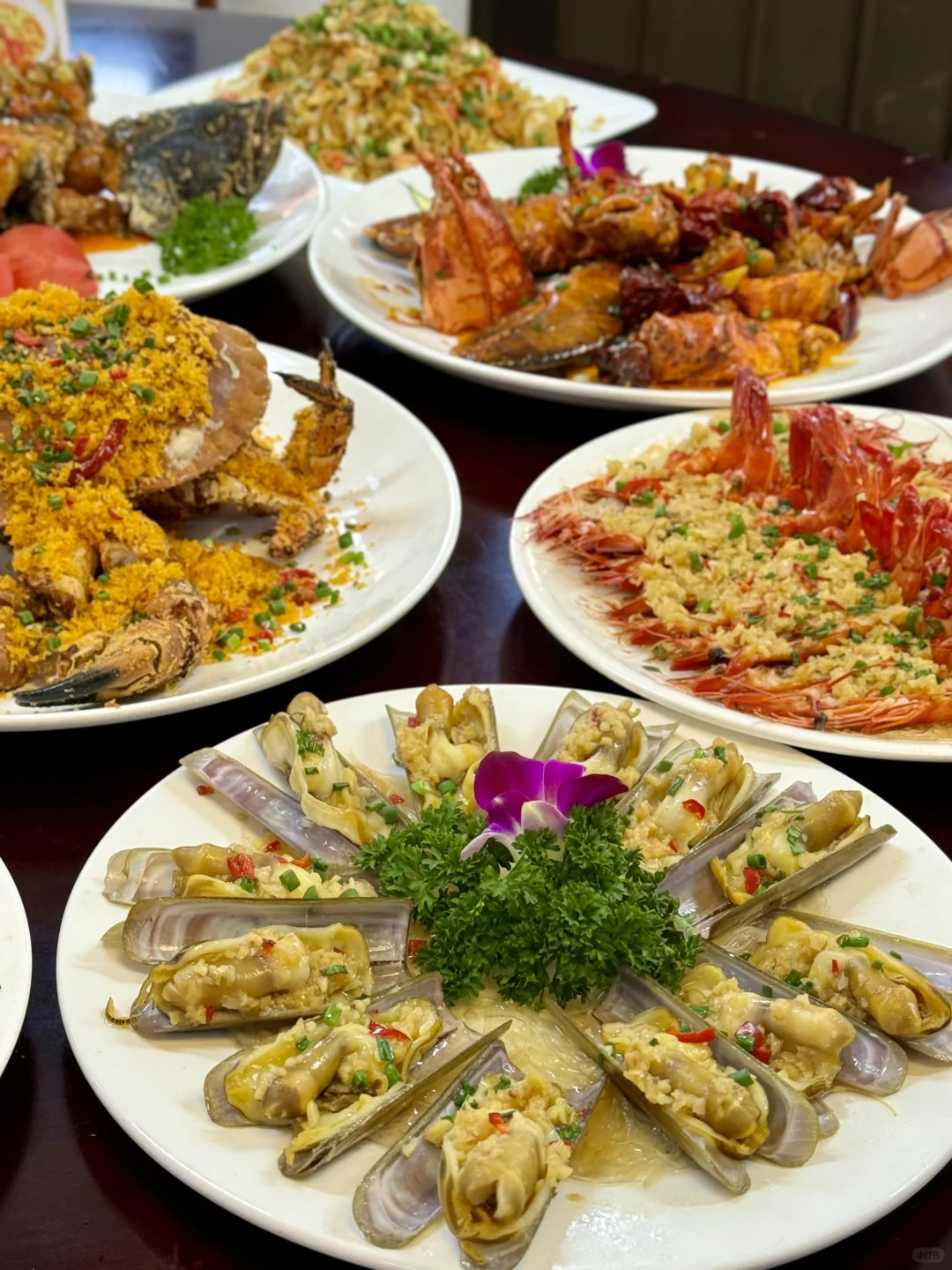 厦门八市！ ！ ！特色美食海鲜小吃合集